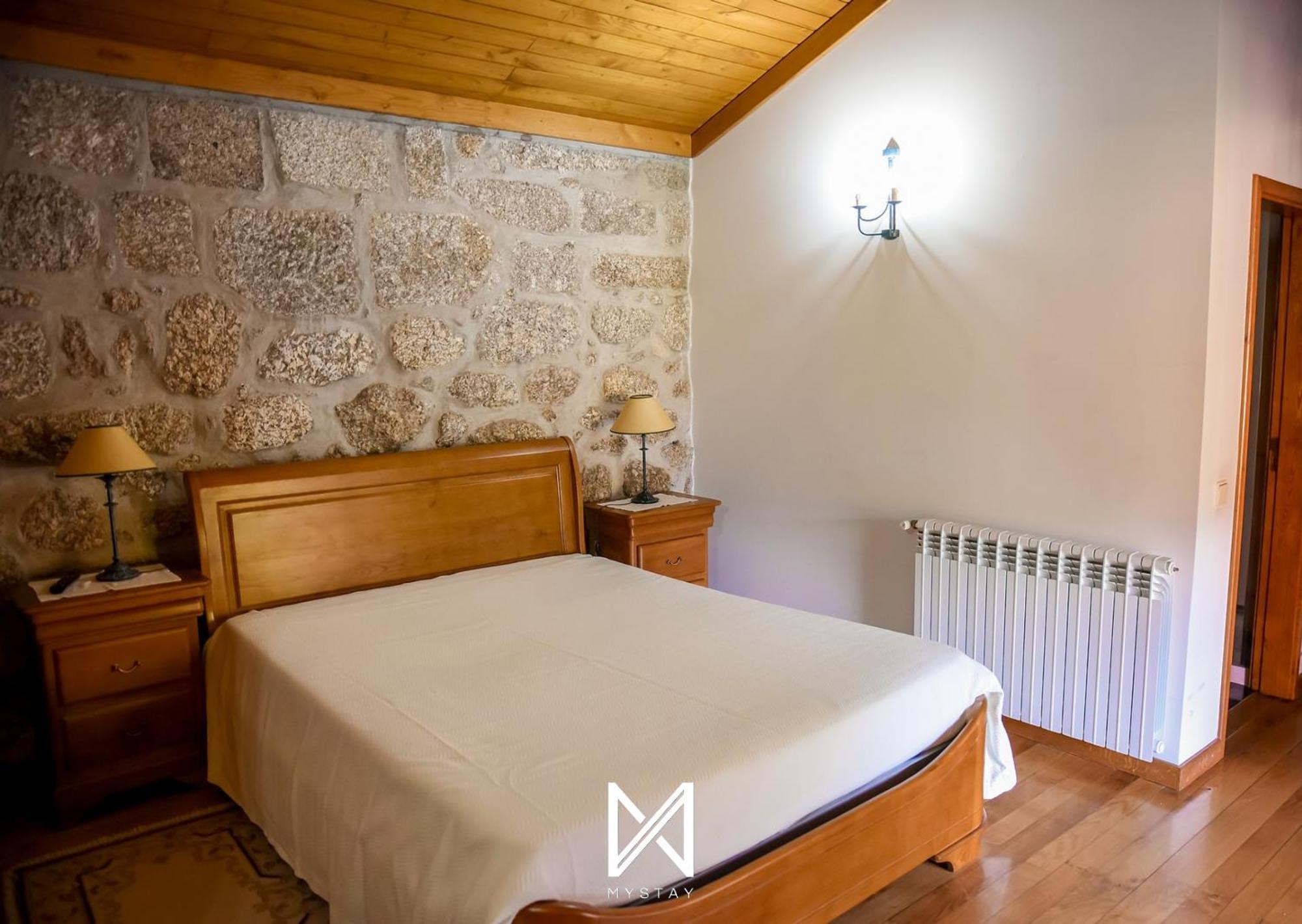 Mystay - Quinta Dos Vieiras Mosteiro  Luaran gambar